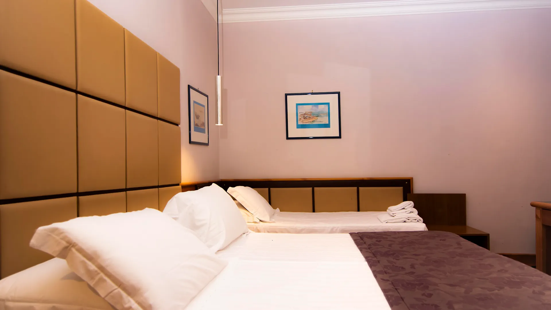 Hotel Giolli Nazionale Rome 3*,