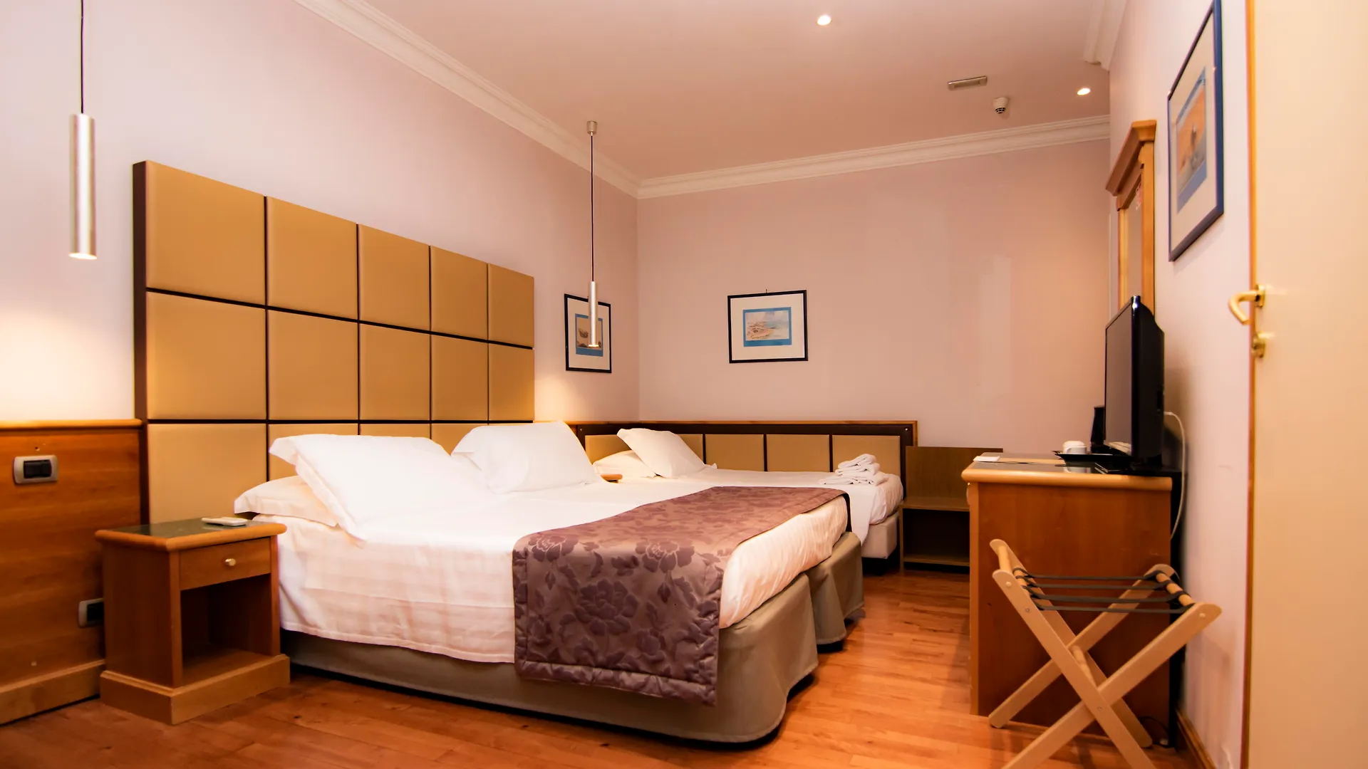 Hotel Giolli Nazionale Rome