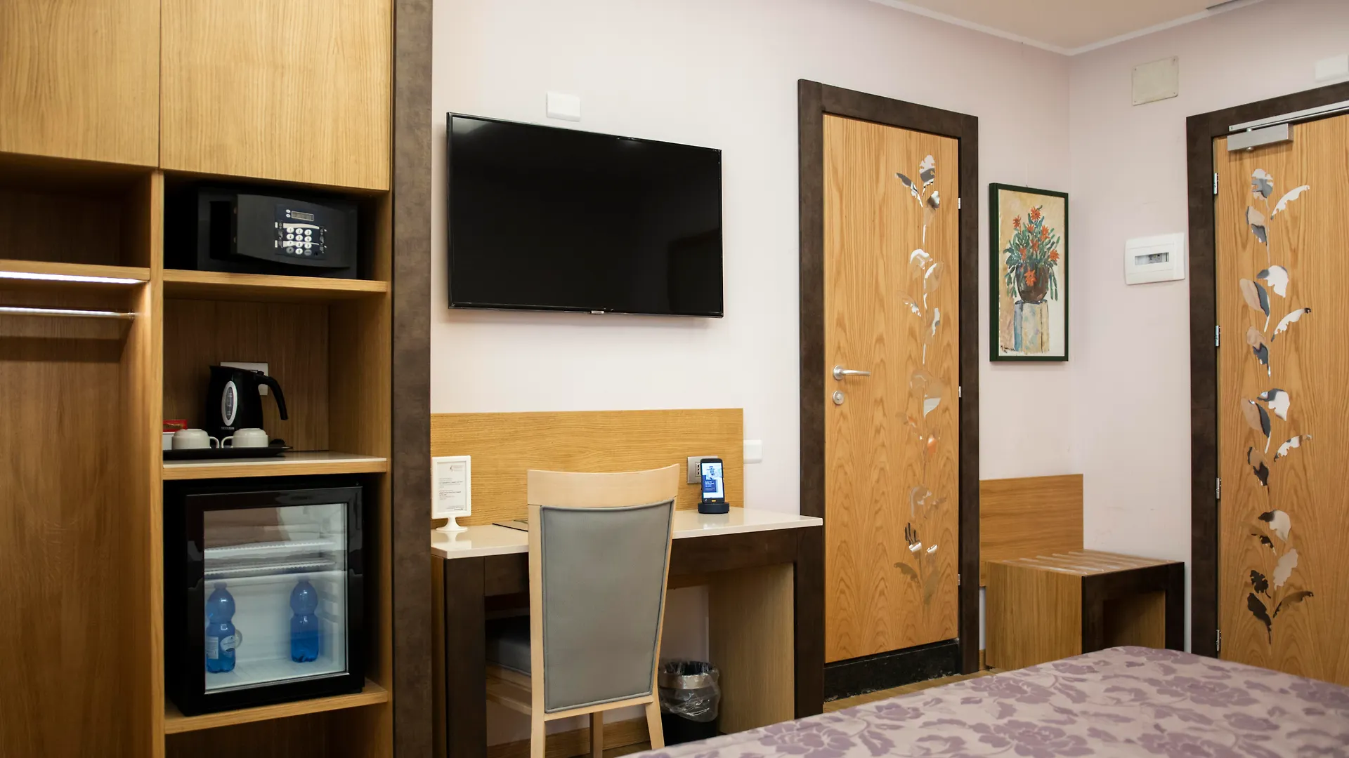 Hotel Giolli Nazionale Rome 3*,