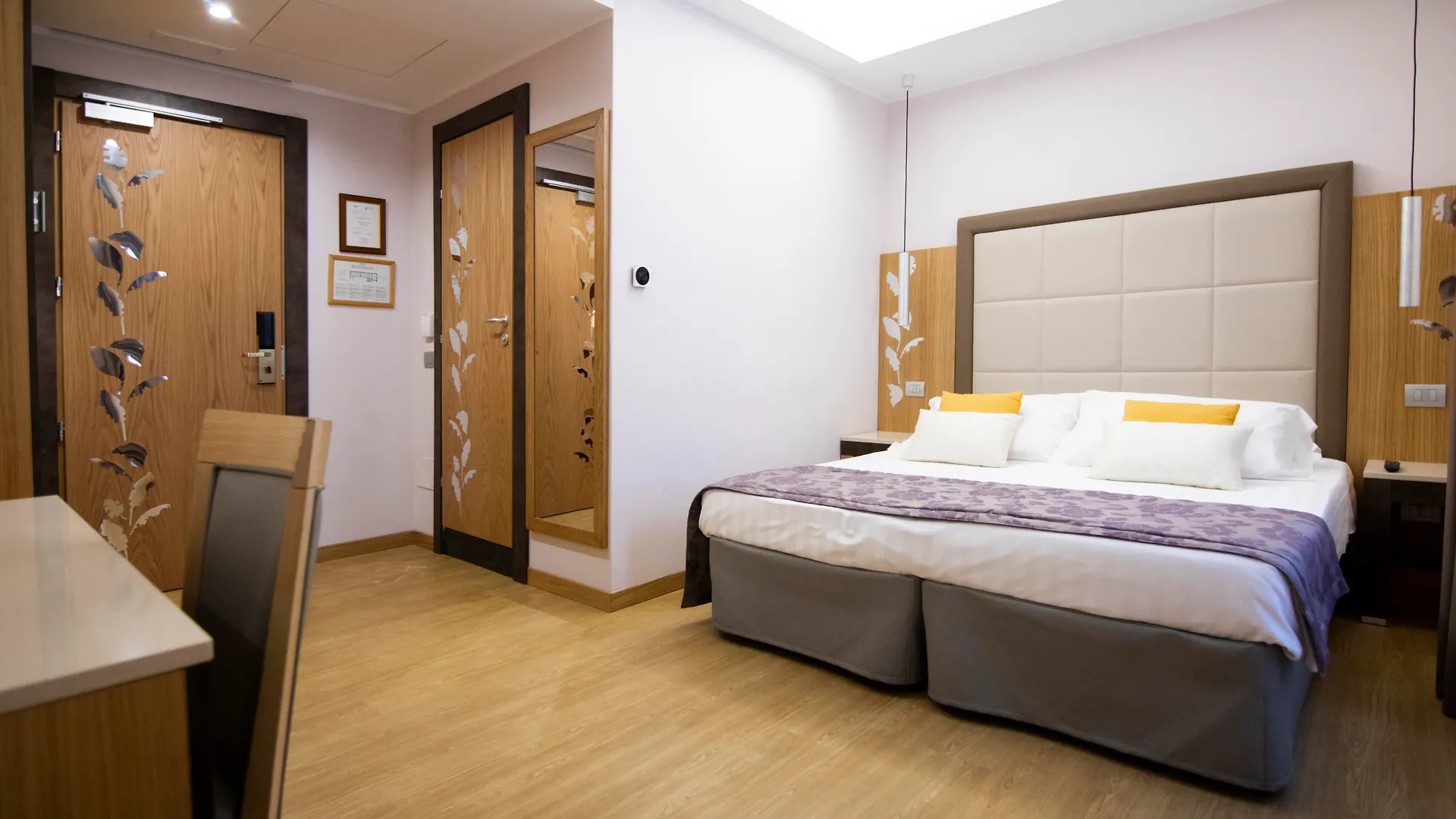 ***  Hotel Giolli Nazionale Rome Italy