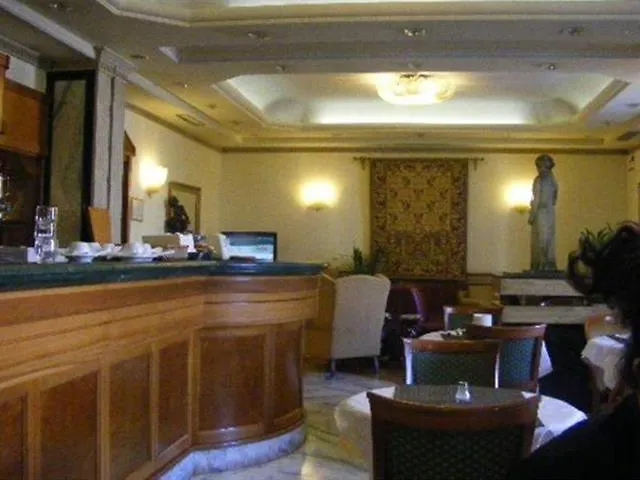 Hotel Giolli Nazionale Rome 3*,  Italy